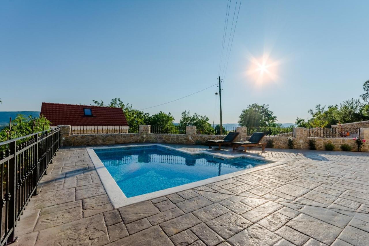Kraljici Holiday Home Rustic מראה חיצוני תמונה